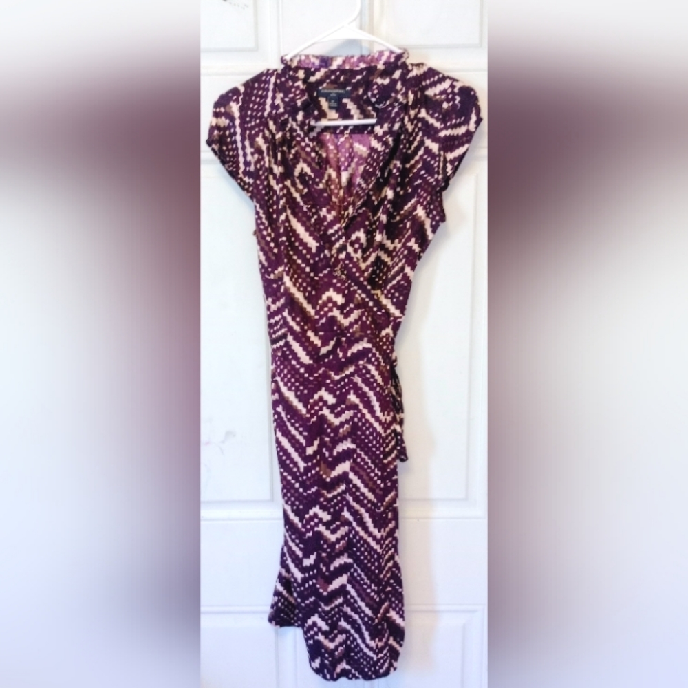 Banana Republic Size 6 Petite Brown & Cream Silk Wrap Dress